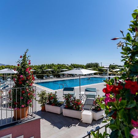 Dipladenia Garden Country Resort Mascali Exteriör bild