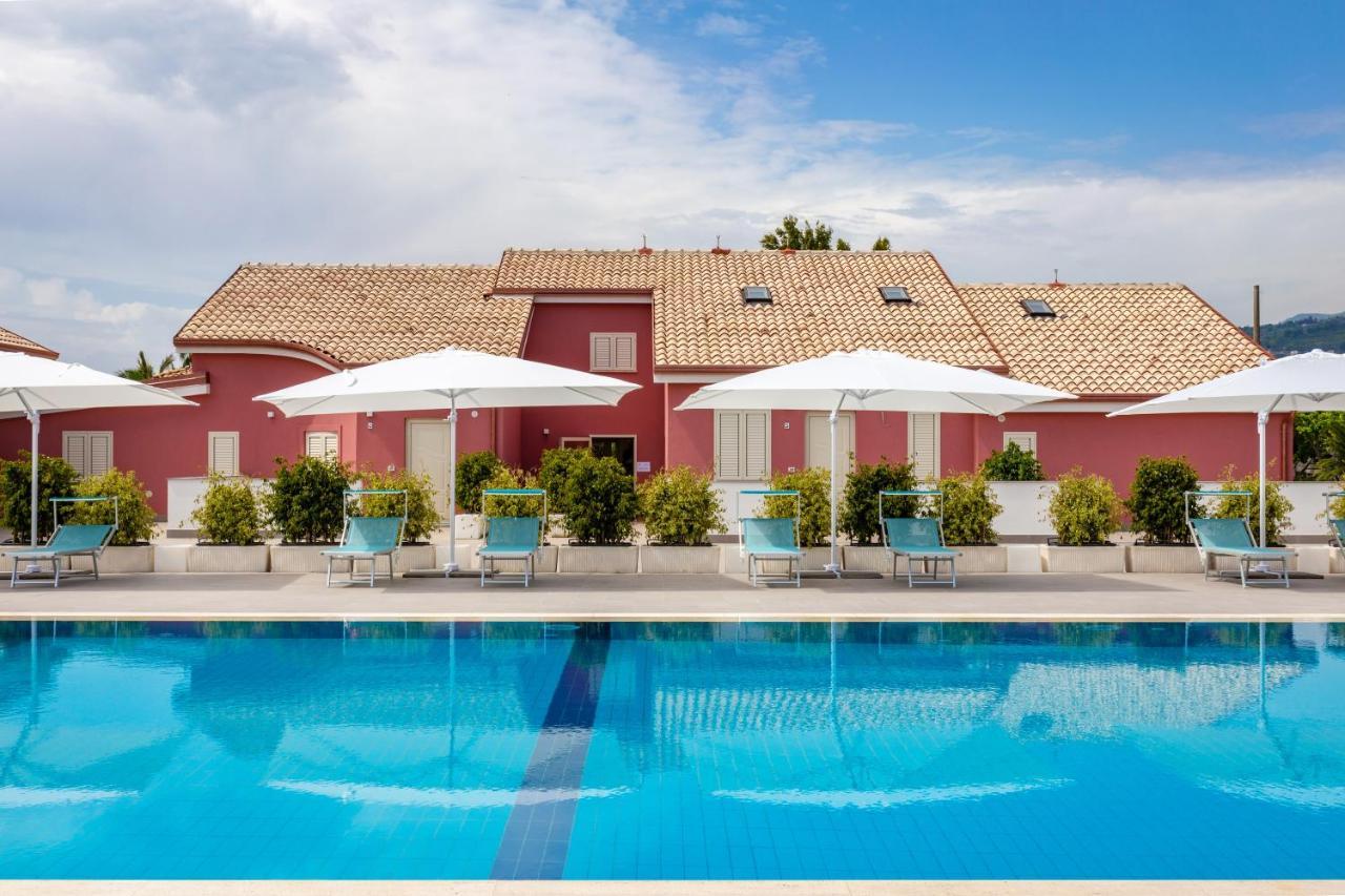 Dipladenia Garden Country Resort Mascali Exteriör bild