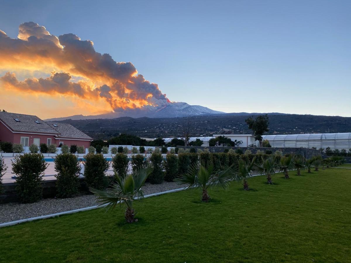 Dipladenia Garden Country Resort Mascali Exteriör bild