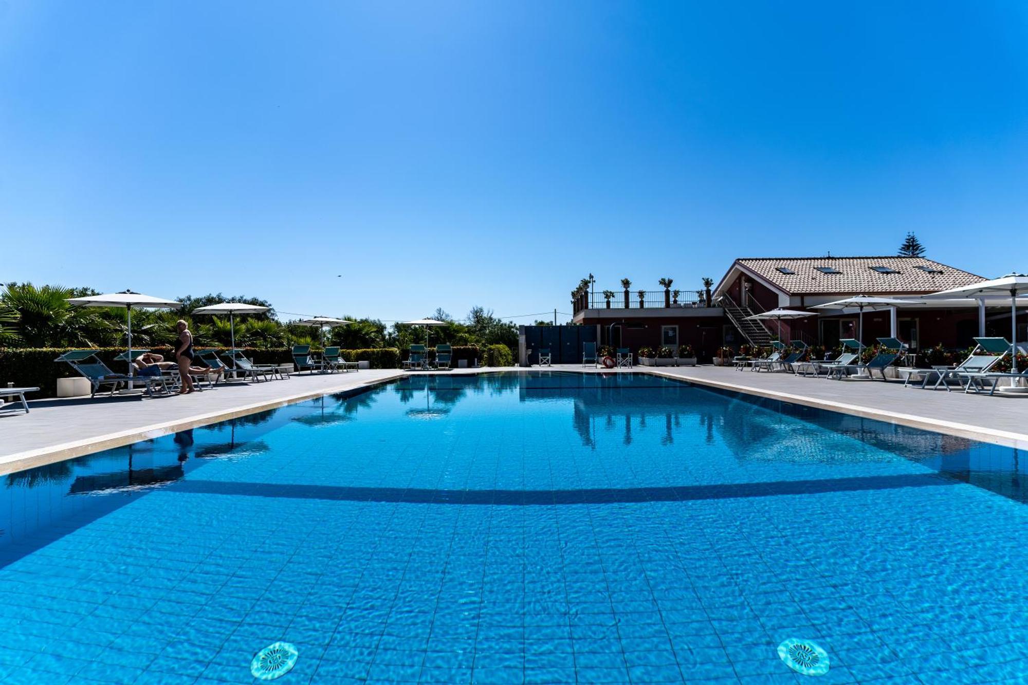 Dipladenia Garden Country Resort Mascali Exteriör bild