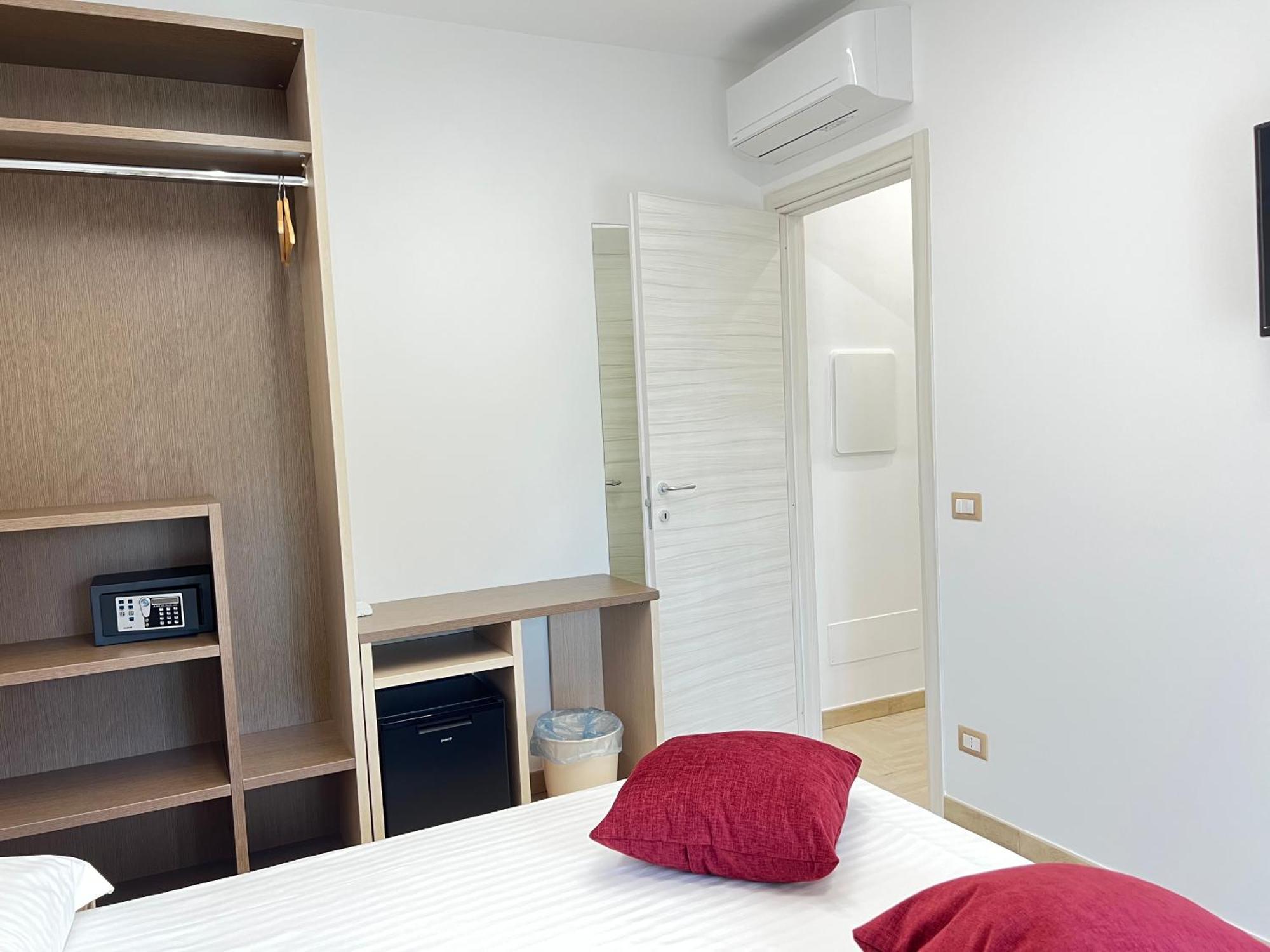 Dipladenia Garden Country Resort Mascali Rum bild